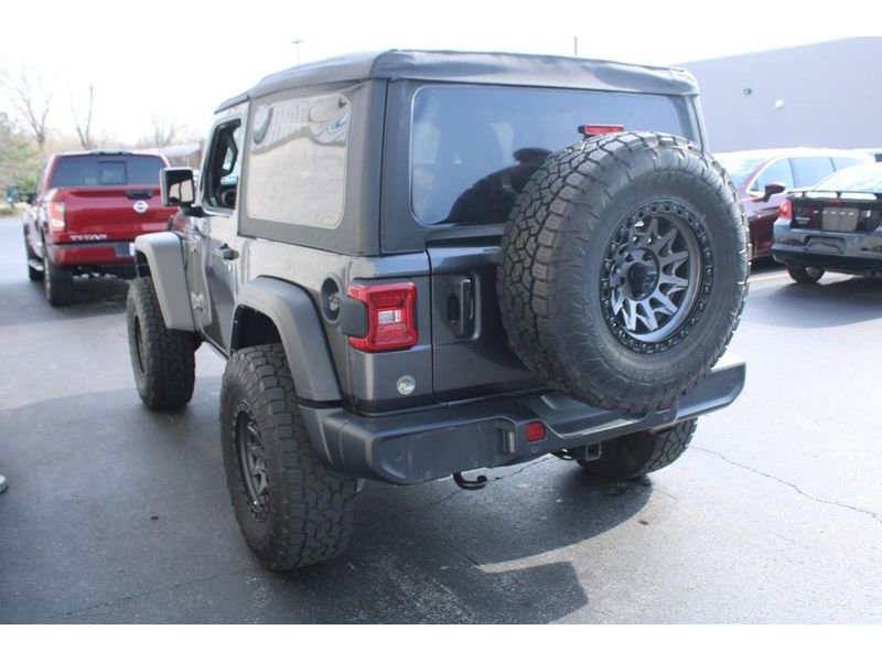 Used 2023 Jeep Wrangler Sport image 6
