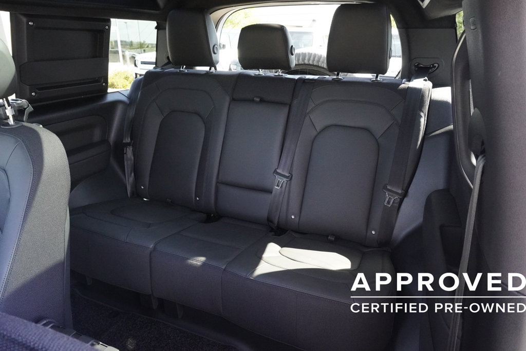 Used 2026 Land Rover Defender 90 V8 AWD/4WD image 21