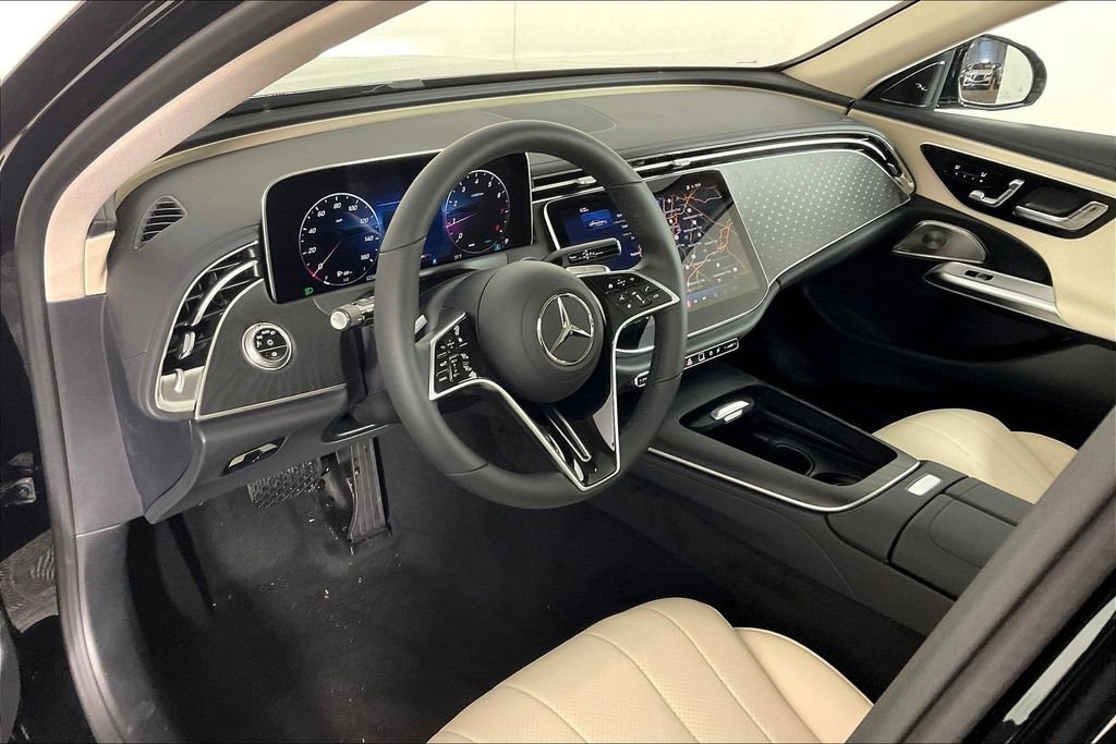 New 2026 Mercedes-Benz E 350 4MATIC Sedan image 6