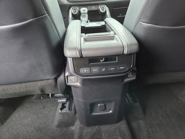 Used 2025 Toyota Grand Highlander AWD image 27