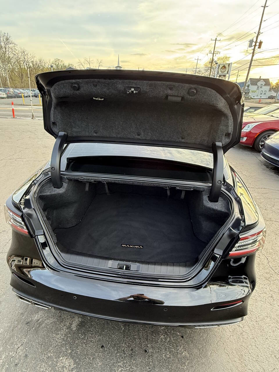 Used 2021 Nissan Maxima 3.5 SV w/ Floor Mat Group FWD image 15