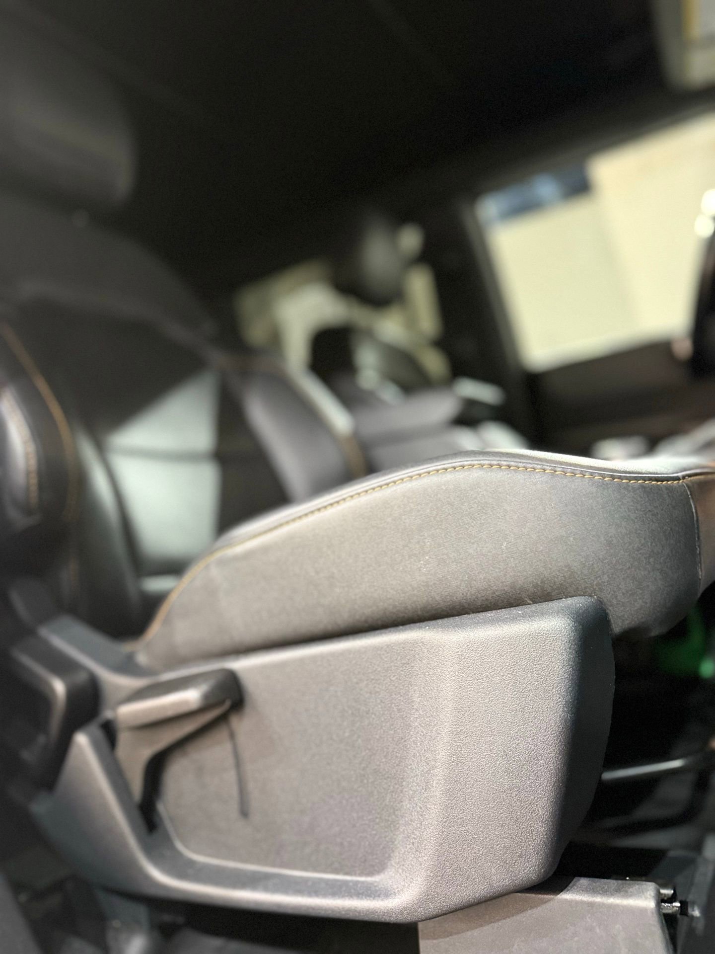 Used 2021 Ford Bronco Badlands image 48