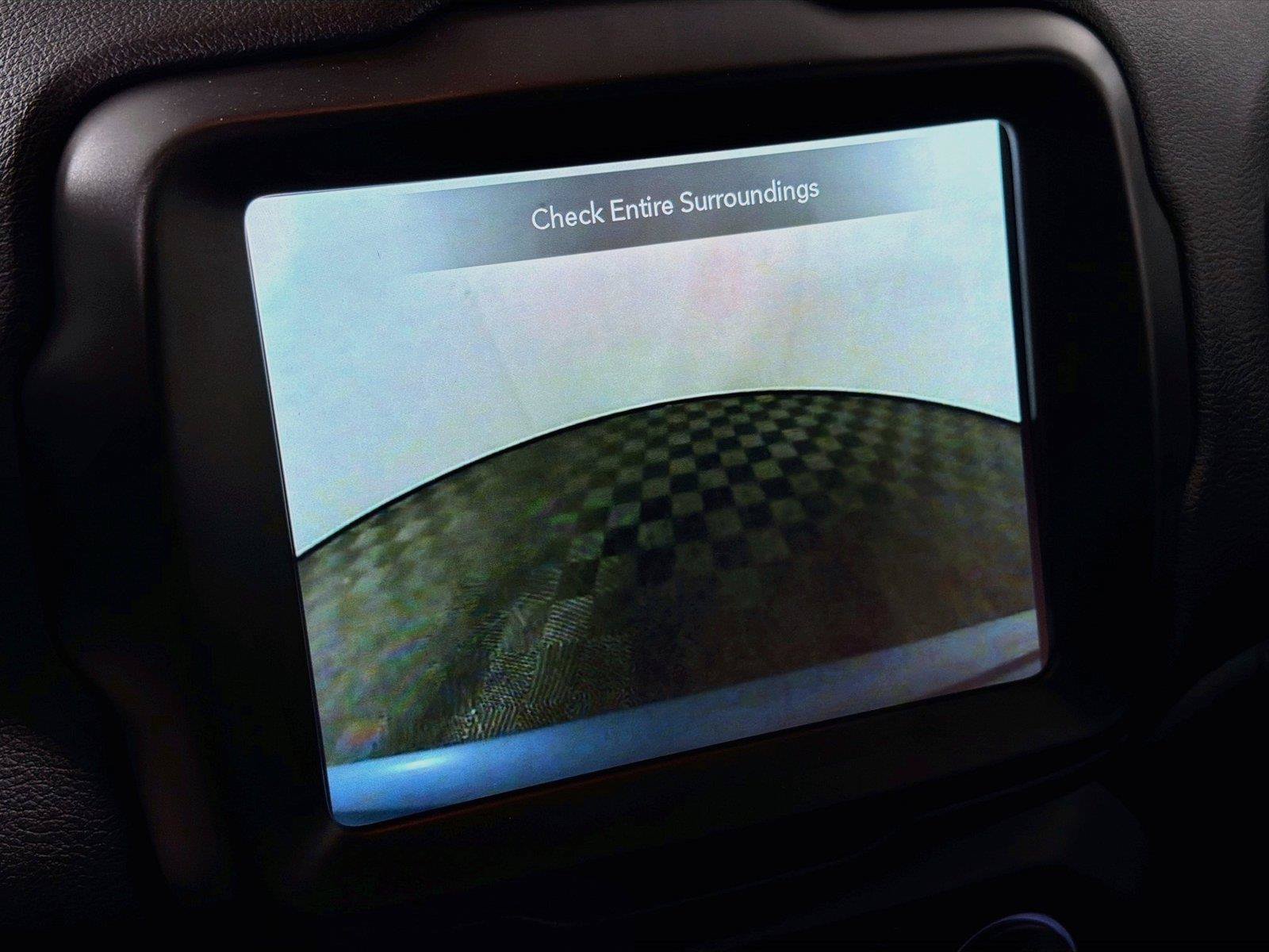 Used 2022 Jeep Renegade Latitude AWD/4WD image 21