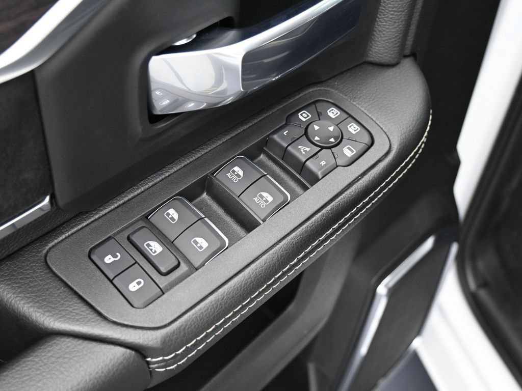 New 2026 RAM 3500 Laramie w/ Night Edition AWD/4WD image 18
