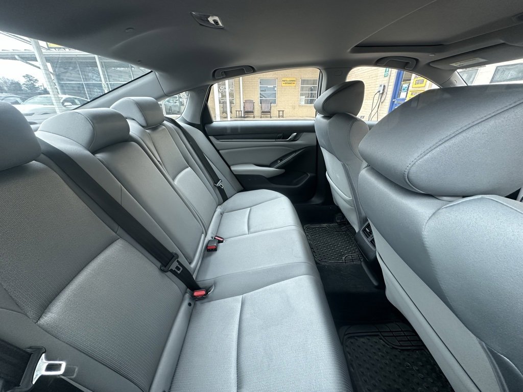 Used 2020 Honda Accord EX image 6