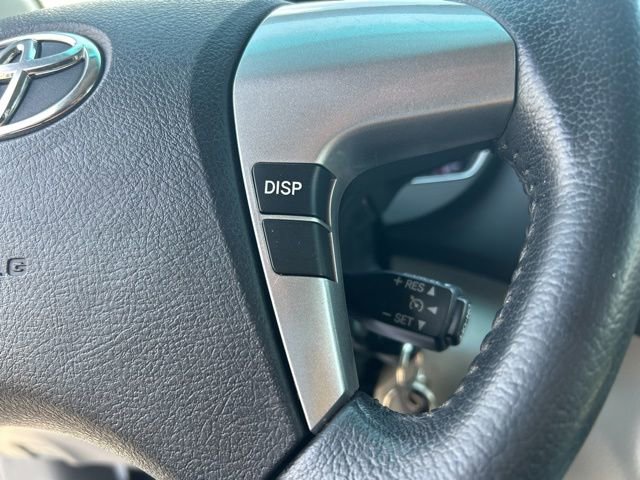 Used 2013 Toyota Highlander SE AWD/4WD image 17