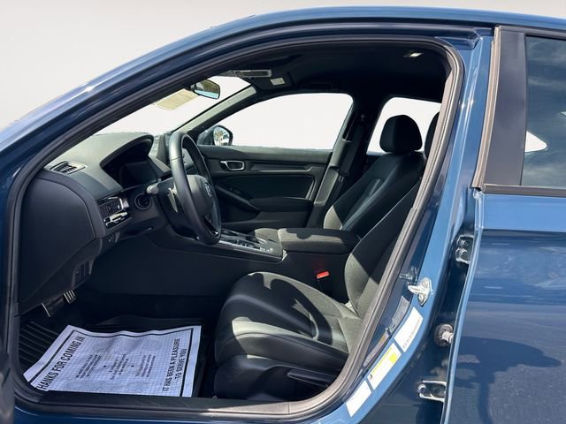 Used 2025 Honda Civic Sport image 9
