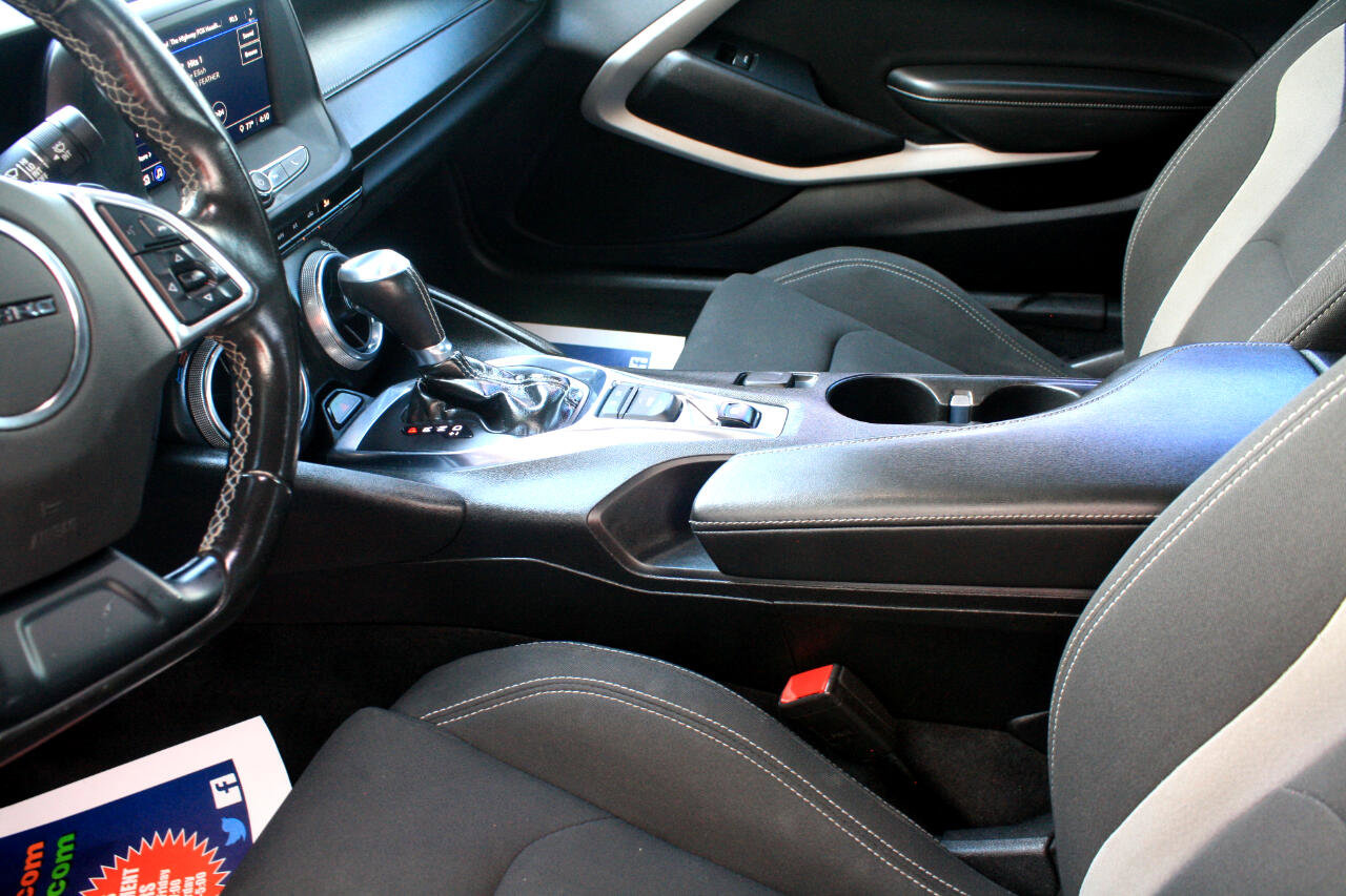 Used 2021 Chevrolet Camaro LT image 36