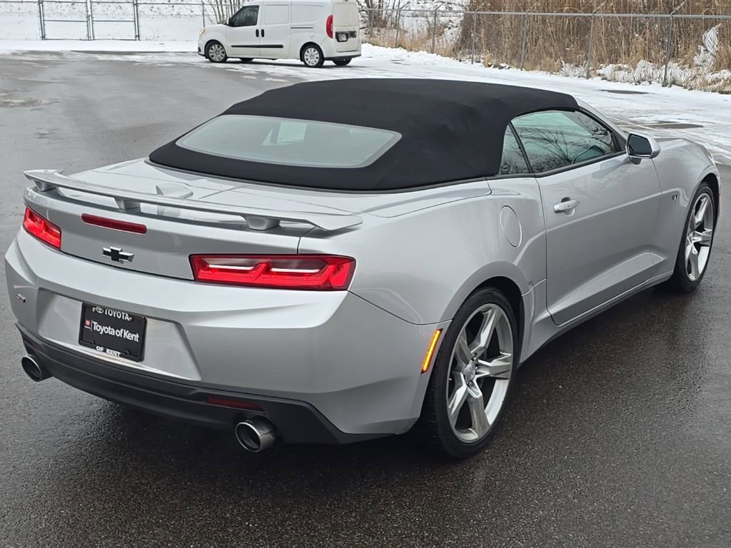 Used 2017 Chevrolet Camaro SS image 8