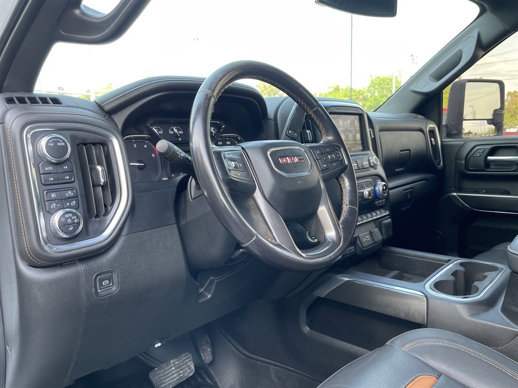 Used 2022 GMC Sierra 2500 AT4 image 13