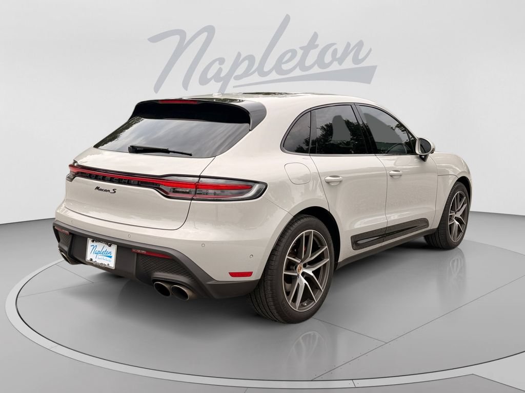 Used 2023 Porsche Macan S AWD/4WD image 6