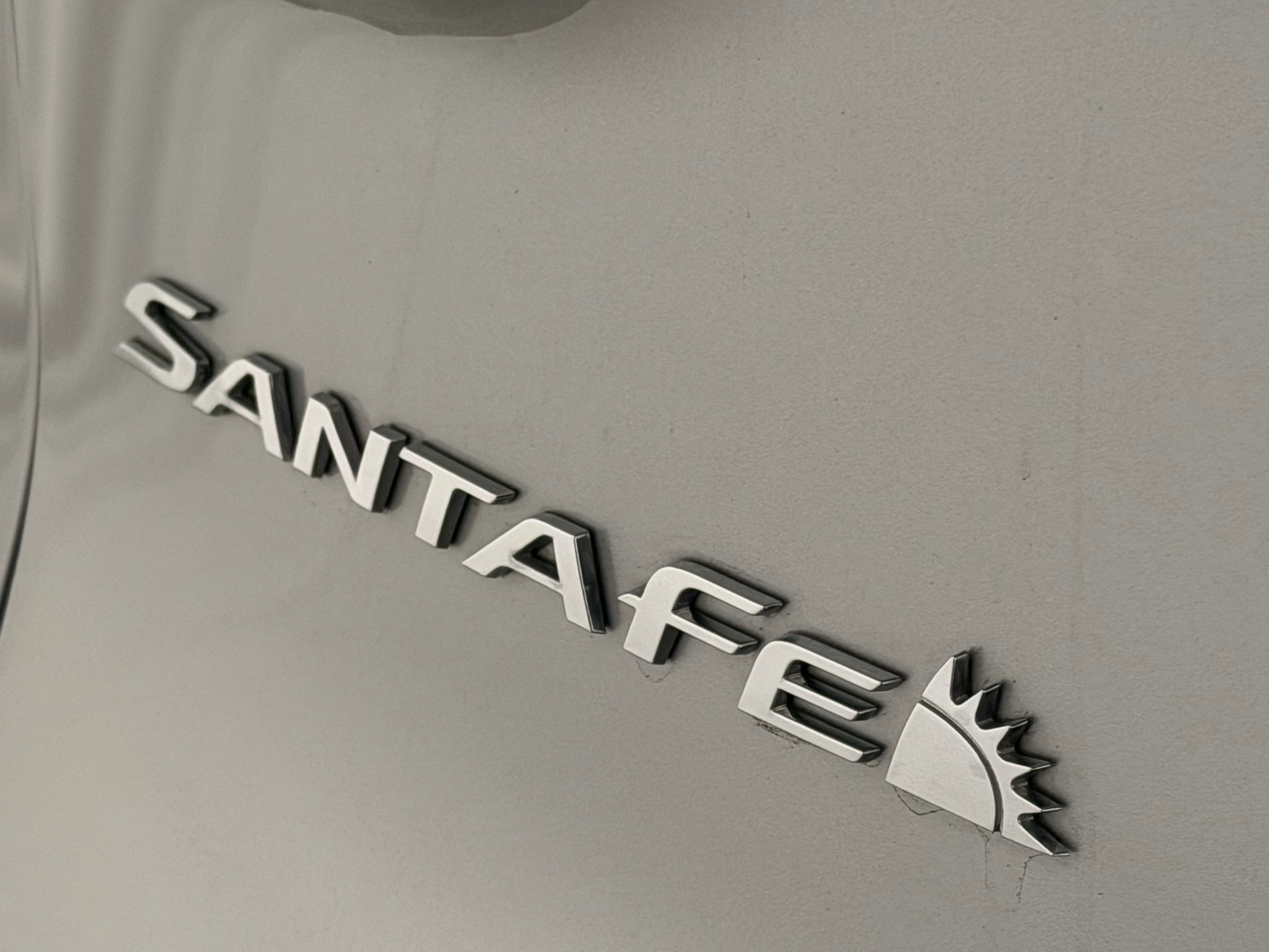 Used 2023 Hyundai Santa Fe SE image 24