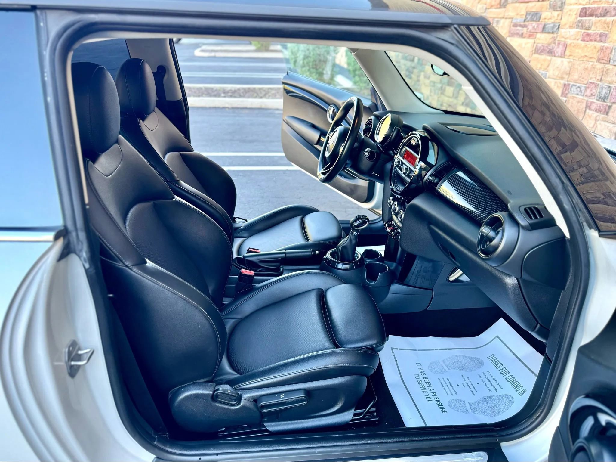 Used 2016 MINI Cooper S image 9