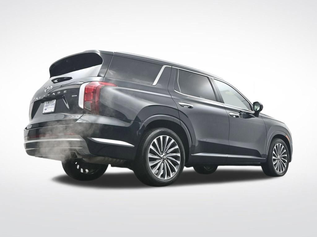 Used 2025 Hyundai Palisade Calligraphy image 36