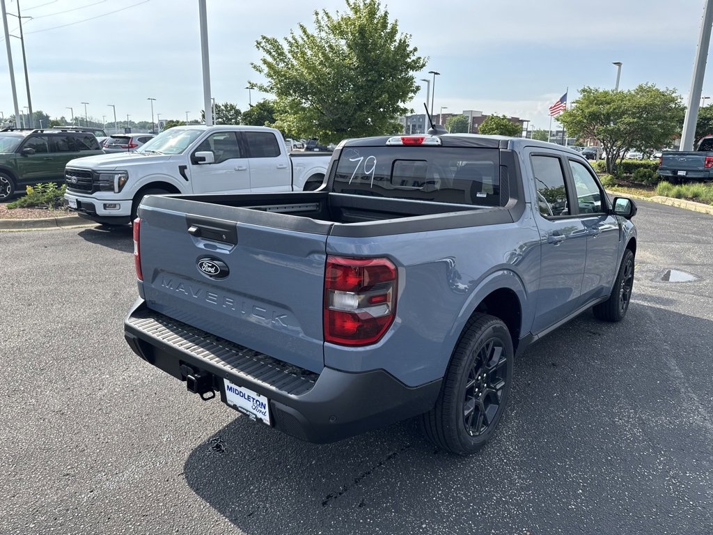 New 2025 Ford Maverick Lariat w/ Black Appearance Package image 4