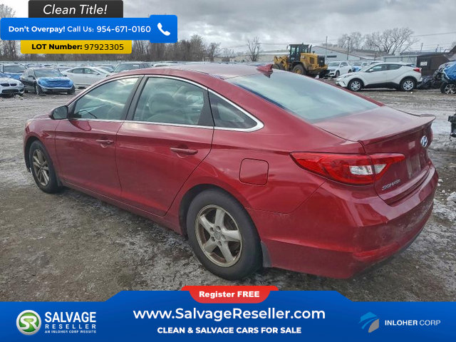 Used 2015 Hyundai Sonata SE image 3