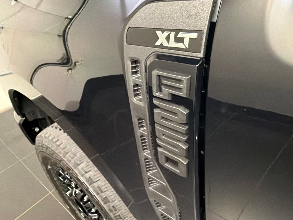 New 2026 Ford F250 XLT w/ XLT Premium Package AWD/4WD image 42