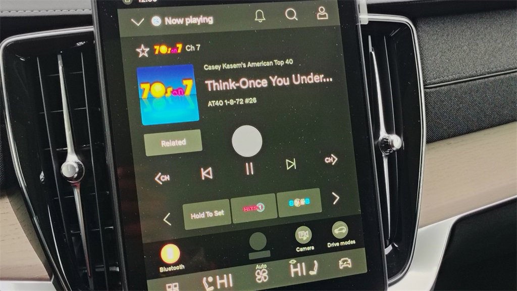 New 2026 Volvo XC90 B5 Plus image 19