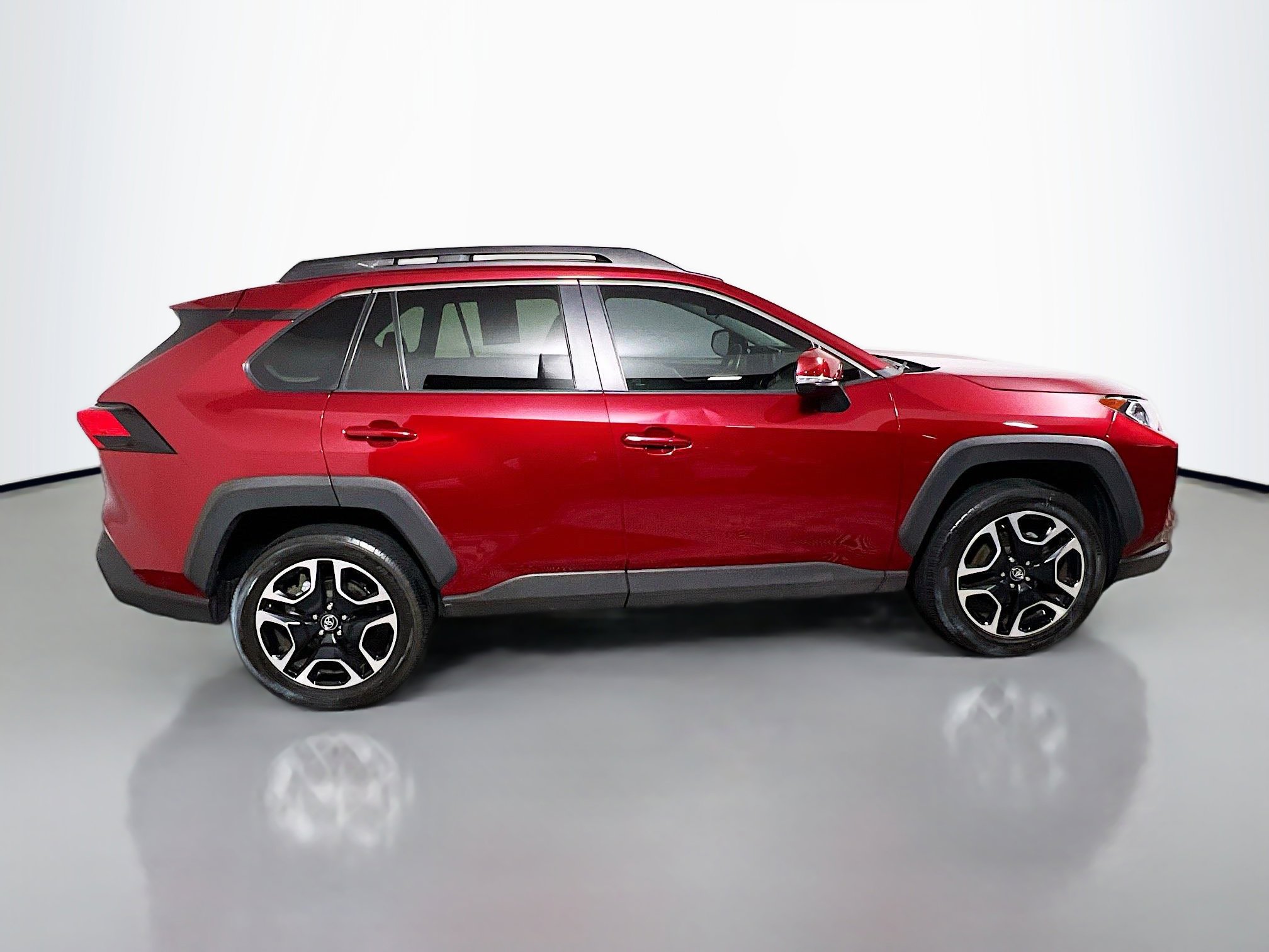 Used 2020 Toyota RAV4 Adventure AWD/4WD image 3