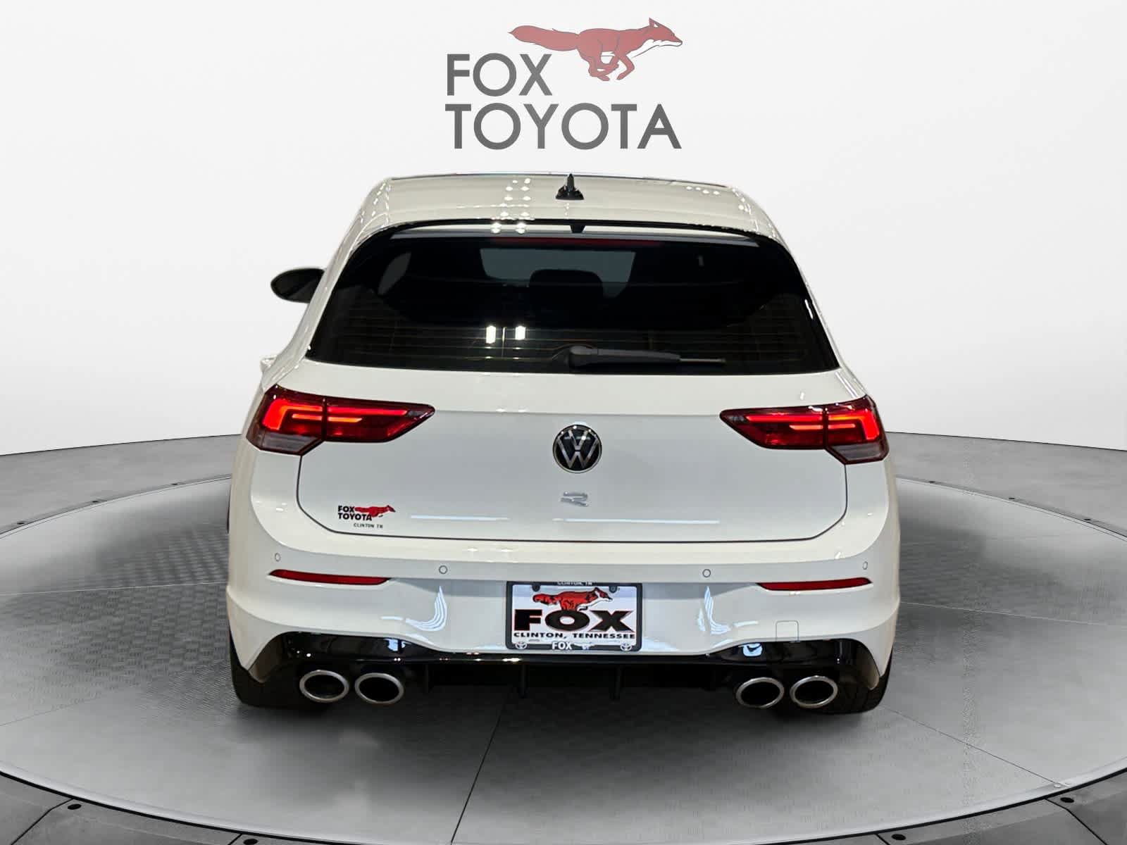 Used 2024 Volkswagen Golf R AWD/4WD image 4
