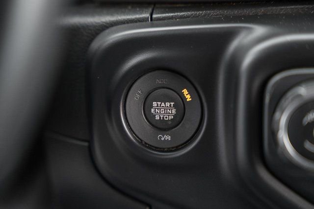 Used 2020 Jeep Wrangler Sport image 28
