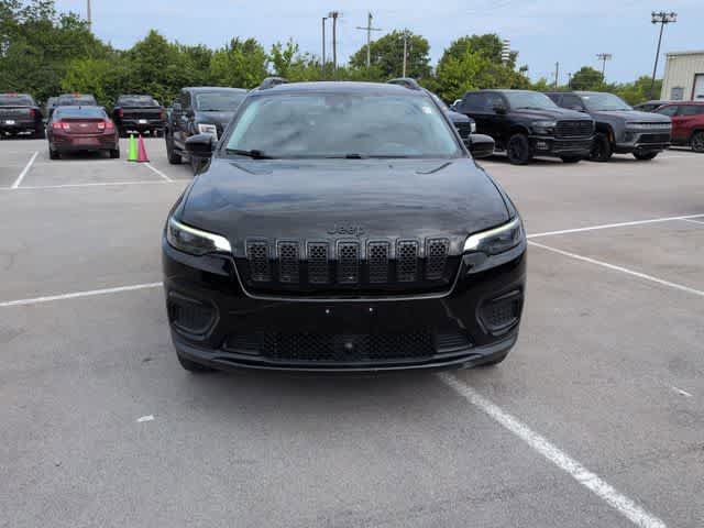 Used 2021 Jeep Cherokee Latitude AWD/4WD image 3