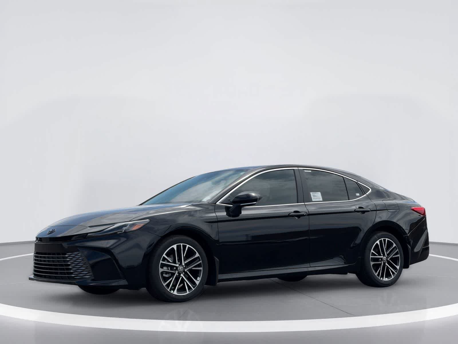 New 2026 Toyota Camry XLE FWD video 2