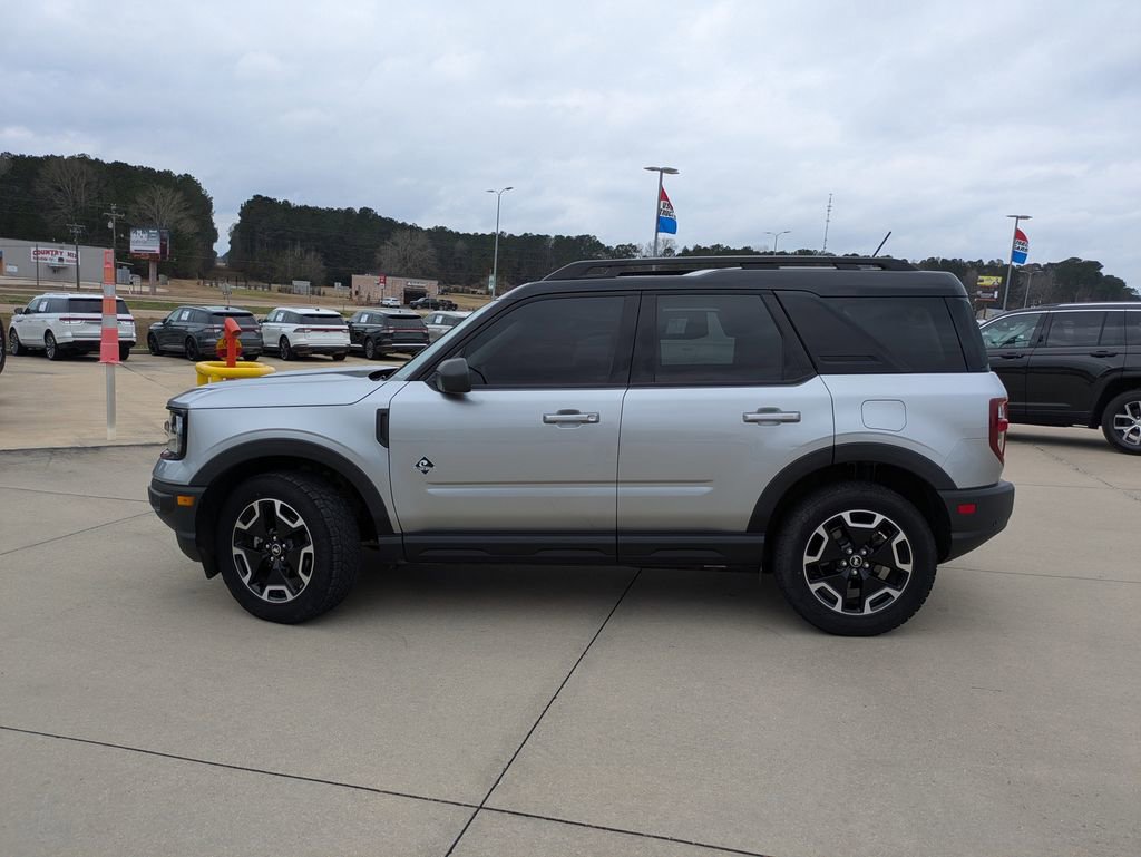 Used 2023 Ford Bronco Sport Outer Banks w/ Tech Package image 5