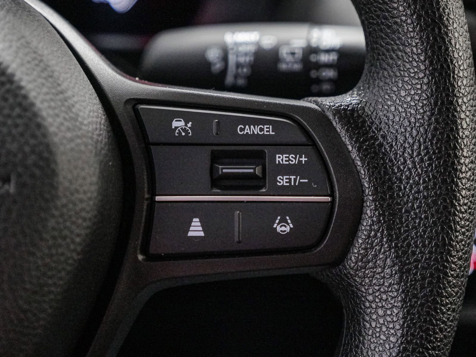 Used 2023 Honda HR-V LX image 34