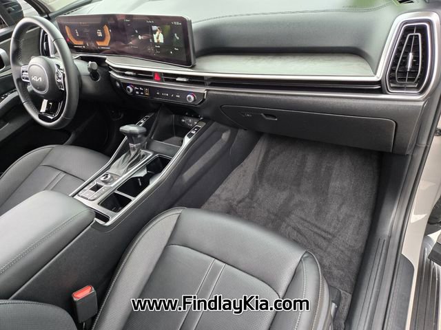 Certified 2025 Kia Sorento X-Line EX image 23