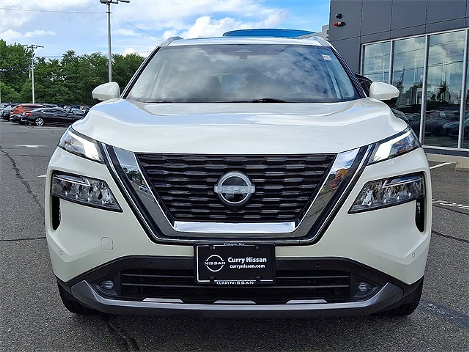 Certified 2022 Nissan Rogue SL w/ SL Premium Package image 2