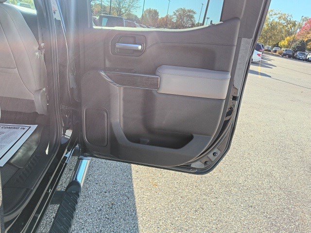 Used 2019 Chevrolet Silverado 1500 LTZ w/ LTZ Premium Package image 19