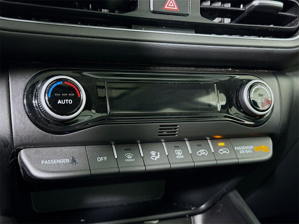 Certified 2023 Hyundai Kona SEL w/ Convenience Package image 10