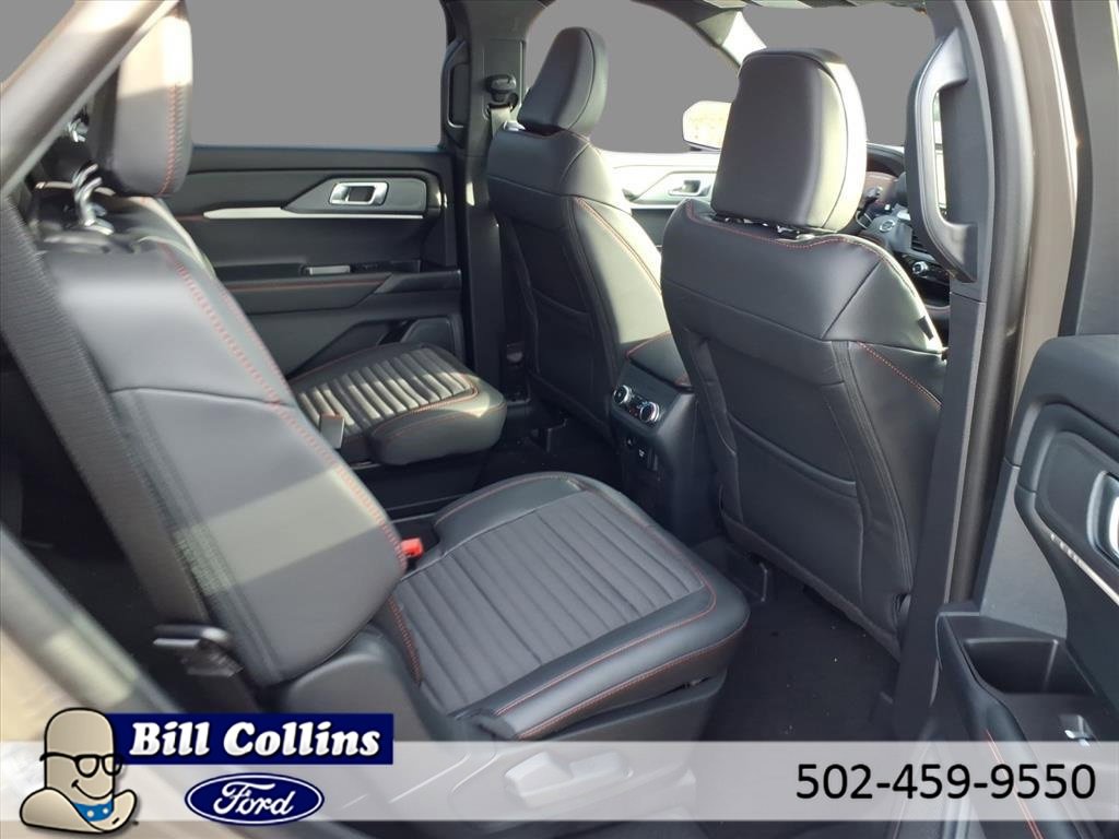 New 2026 Ford Explorer ST-Line w/ ST-Line Street Pack image 11