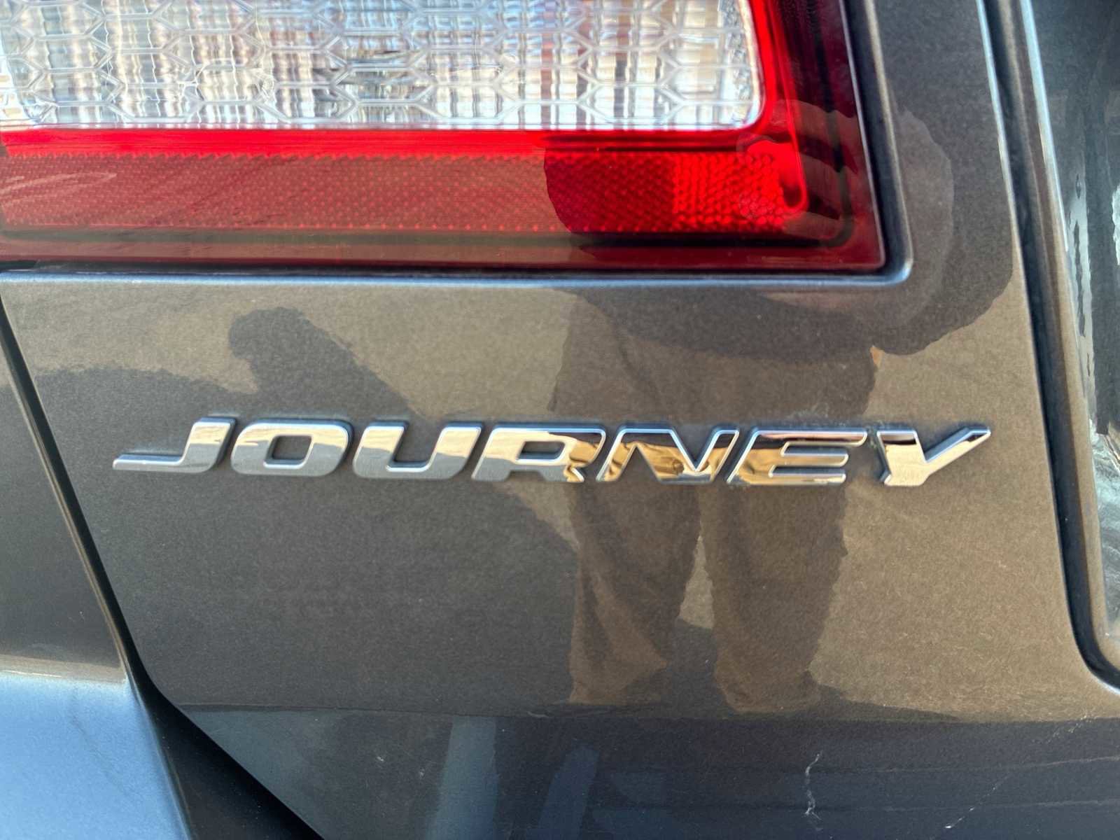 Used 2018 Dodge Journey SXT w/ Connectivity Group image 30