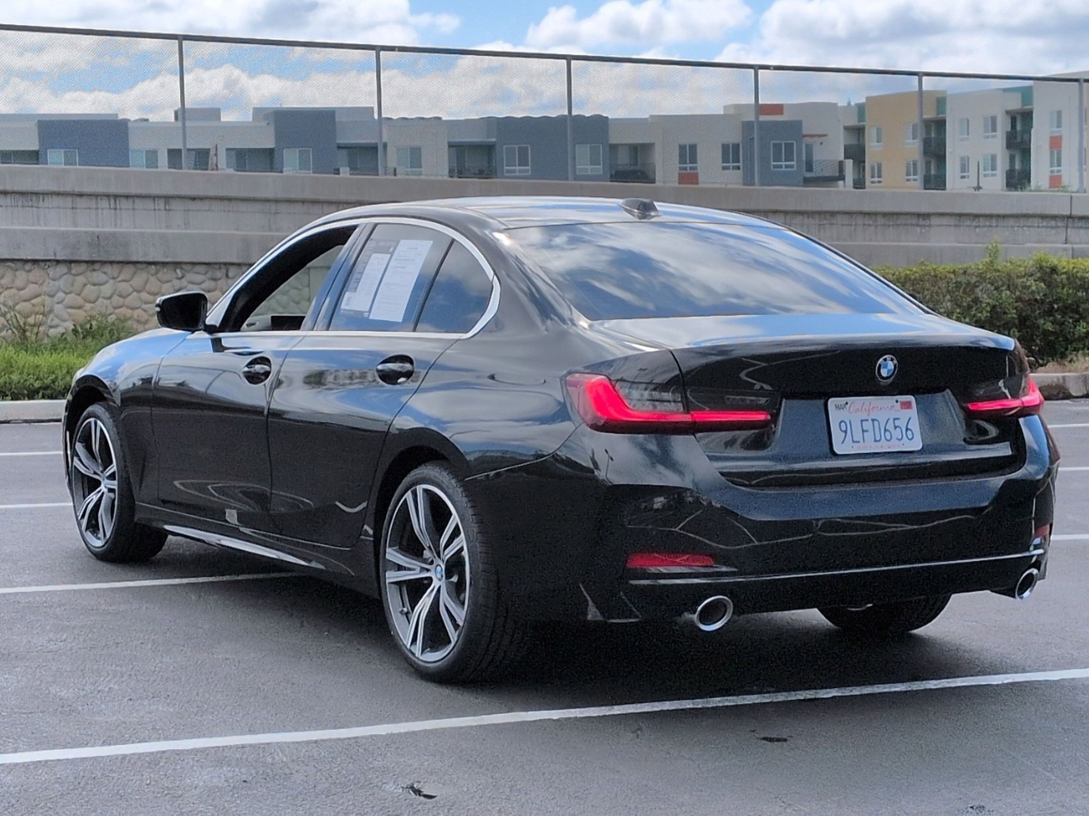 Certified 2024 BMW 330i Sedan w/ Convenience Package image 8
