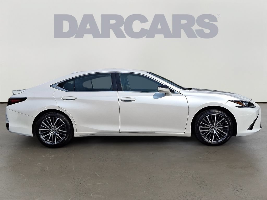 Used 2023 Lexus ES 250 w/ Premium Package AWD/4WD image 8