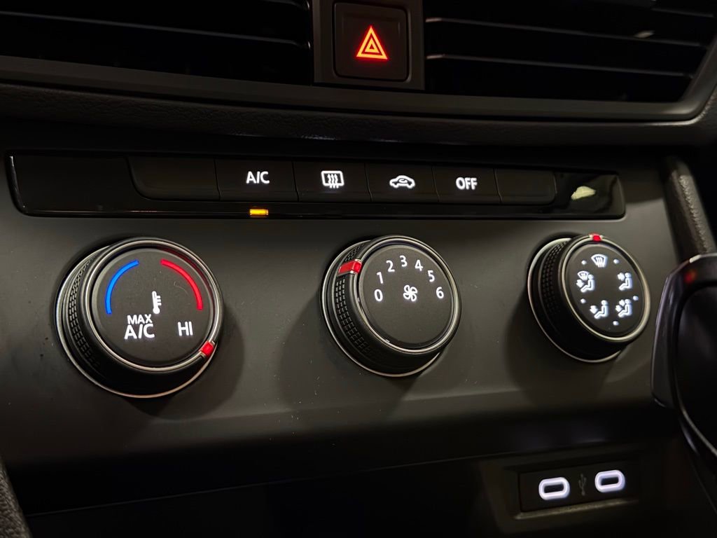 Used 2021 Volkswagen Jetta S w/ Driver Assistance Package image 19