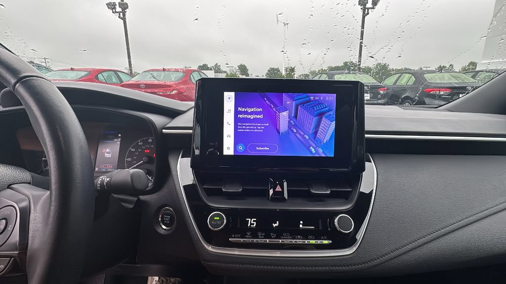 Used 2025 Toyota Corolla SE FWD image 20