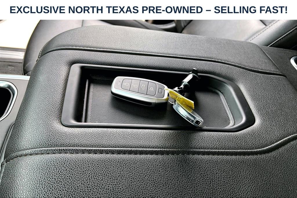 Used 2022 Chevrolet Silverado 1500 LT Trail Boss w/ Convenience Package II AWD/4WD image 13