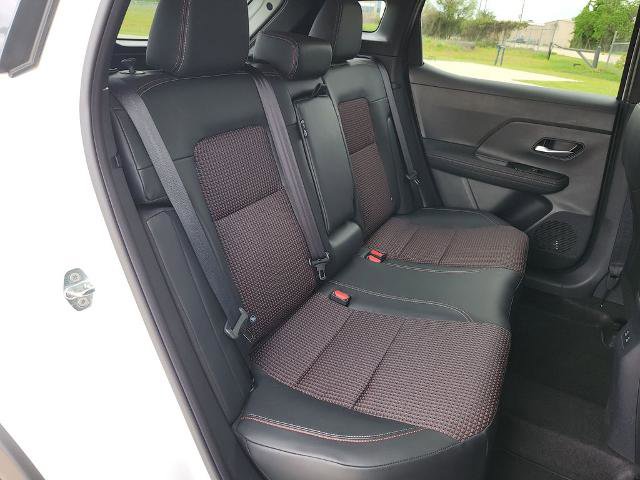 Certified 2025 Nissan Kicks SR FWD image 14