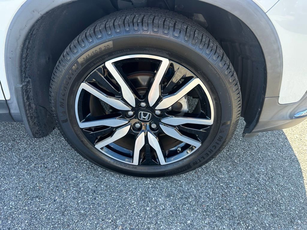 Used 2021 Honda Pilot Touring image 4