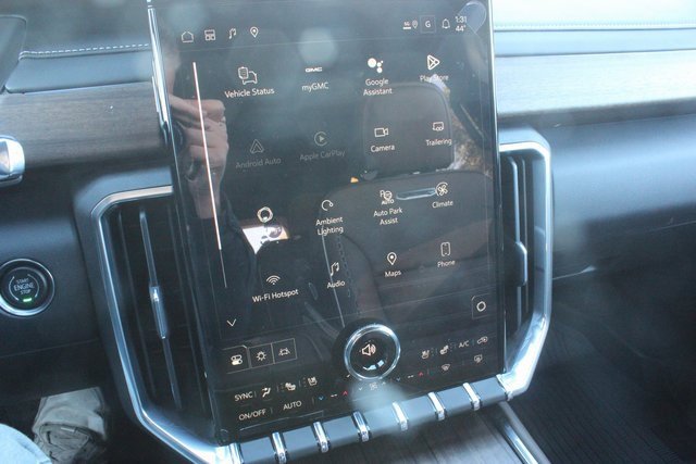 New 2026 GMC Acadia Denali Ultimate w/ LPO, Floor Liner Package image 36