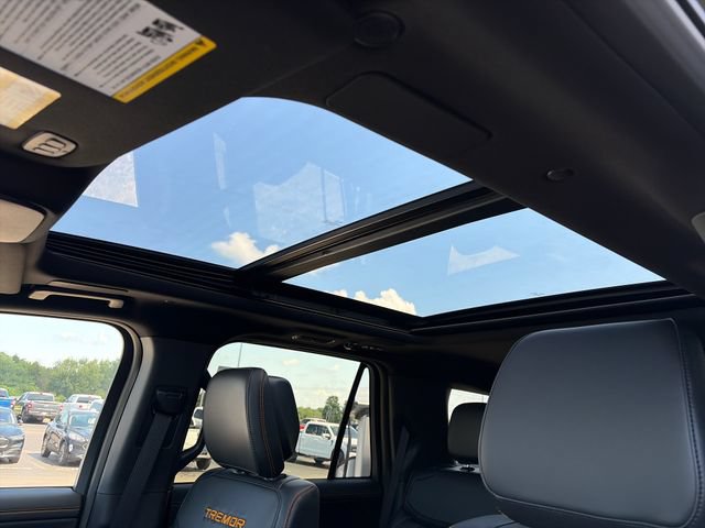 New 2027 Ford Expedition Tremor w/ Driver's Package AWD/4WD image 26