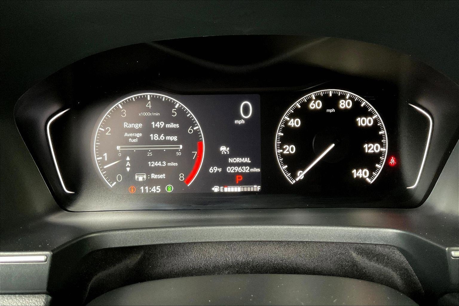Used 2024 Honda Pilot Touring image 13