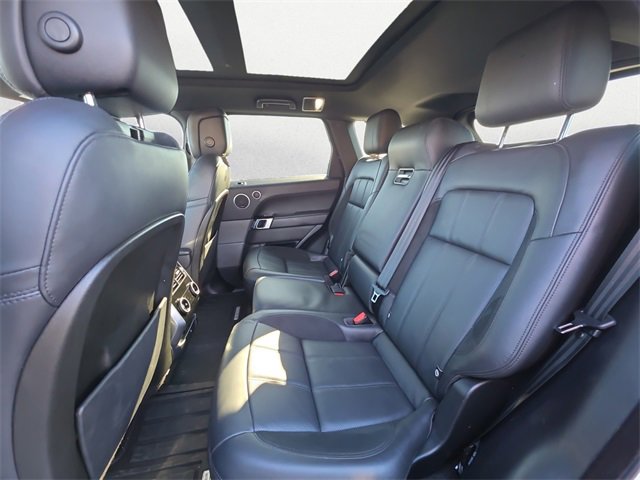 Used 2020 Land Rover Range Rover Sport HST image 13
