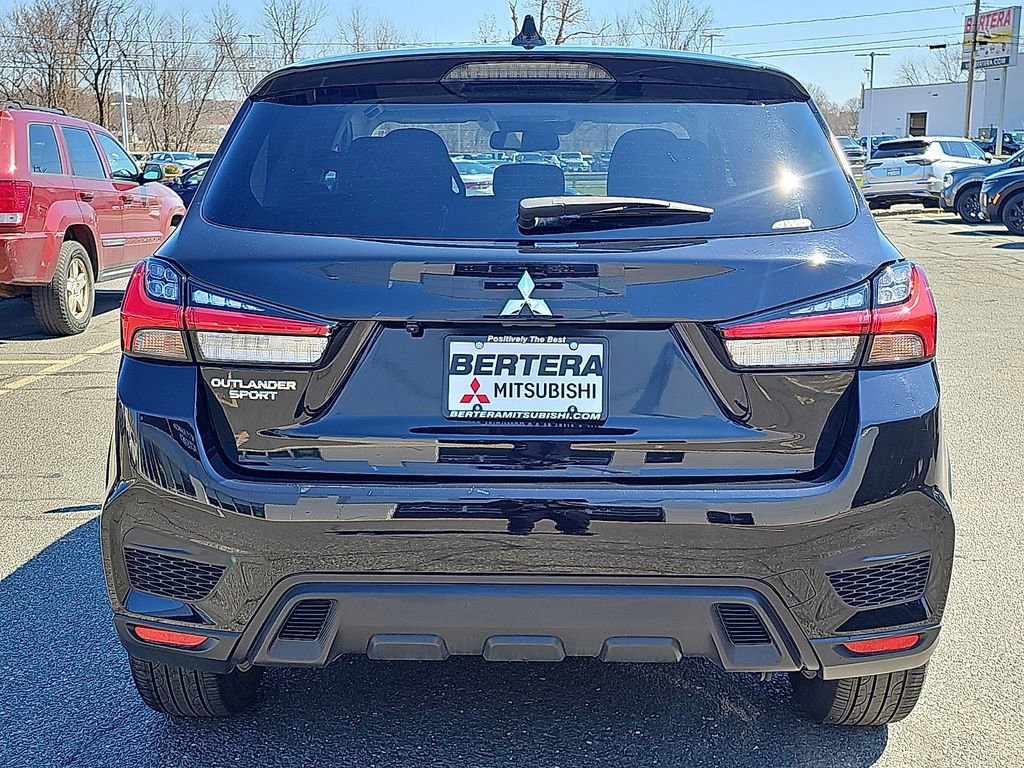 Used 2025 Mitsubishi Outlander Sport ES image 5