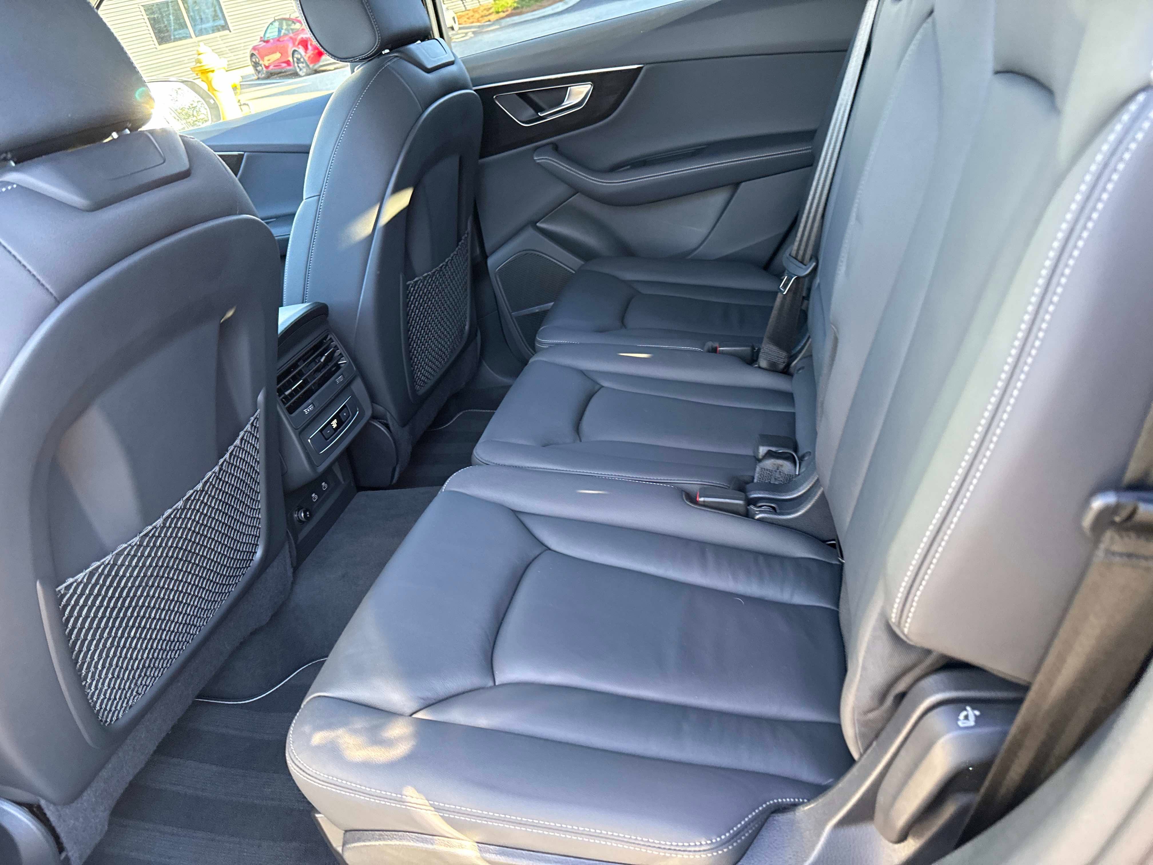 Used 2025 Audi Q7 3.0T Premium Plus image 14