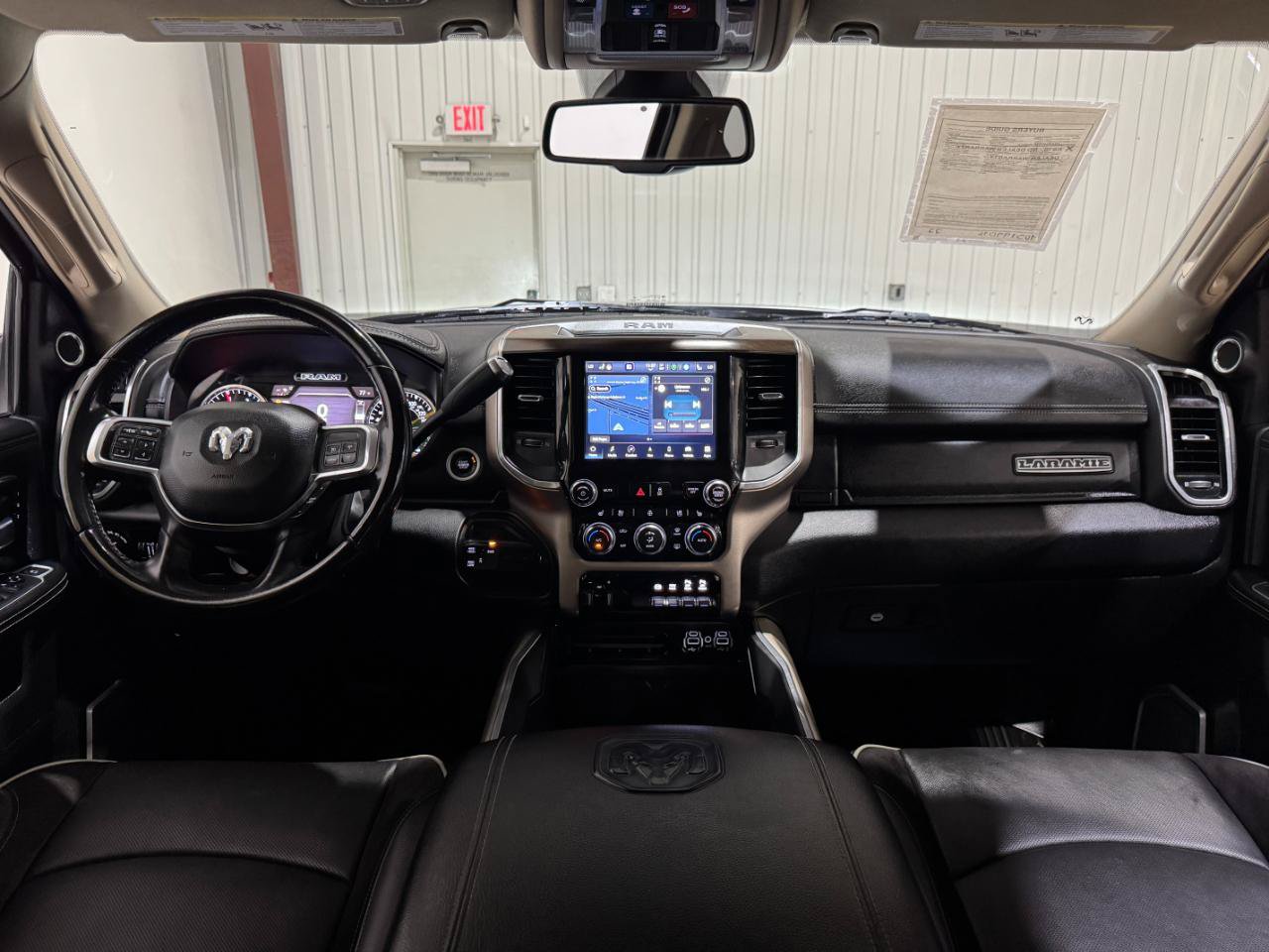 Used 2022 RAM 3500 Laramie AWD/4WD image 20