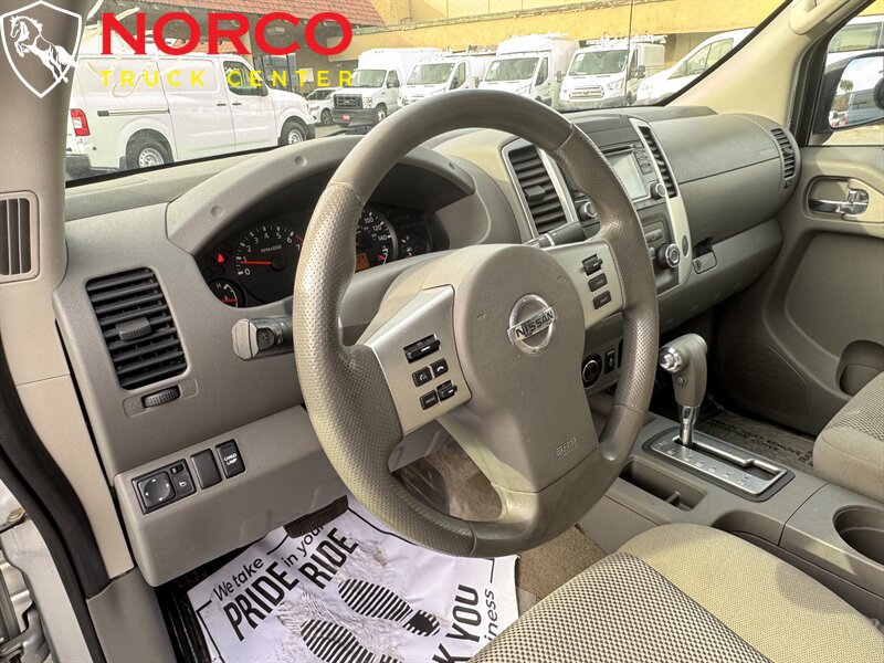Used 2017 Nissan Frontier SV RWD image 16